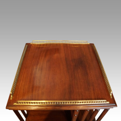 Edwardian walnut revolving bookcase top
