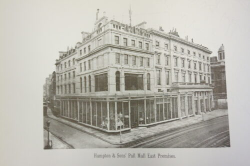 Hamptons Department store