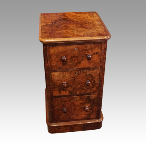 Pair of Victorian burr walnut bedside chests front