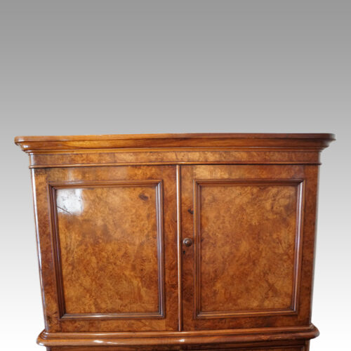 Victorian walnut linen press top section