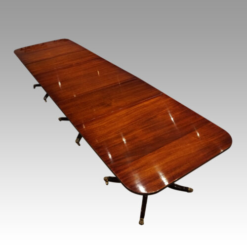 Mahogany 3 pillar dining table
