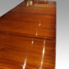 George V mahogany 3 pillar dining table grain