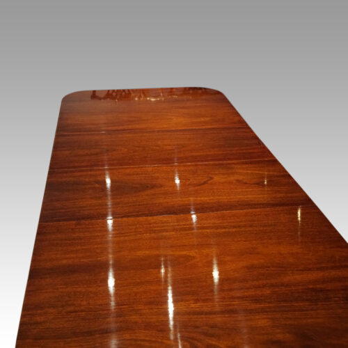 Georgian style mahogany twin pedestal dining table top end