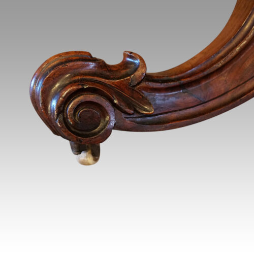 Victorian inlaid walnut oval loo table leg