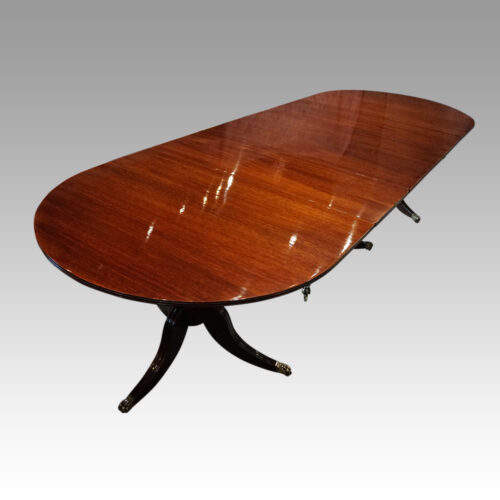 George V mahogany 3 pedestal dining table angle