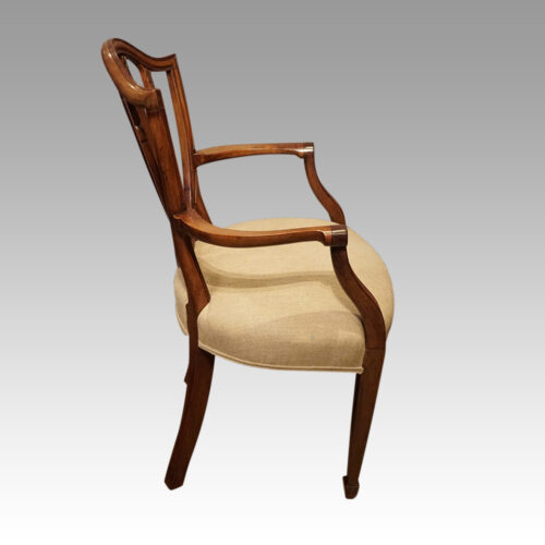 Set of 8 shield back dining chairs armchair side