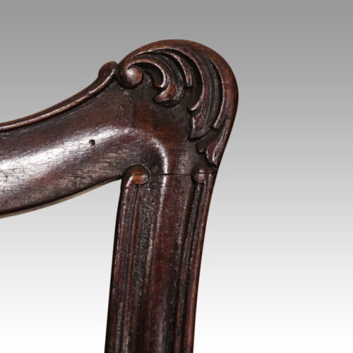 Set of 8 Hepplewhite style ladderback chairs carving shoulder