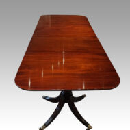 George V mahogany dining table end view