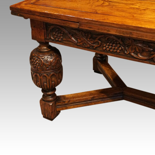 Victorian oak draw leaf dining table base end