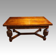 Victorian oak draw leaf dining table closed