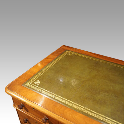 Victorian walnut pedestal desk end leather