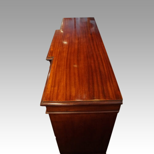 Victorian mahogany breakfront side cabinet top