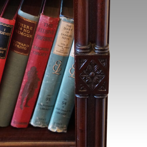Edwardian mahogany Chippendale style bookcase carving