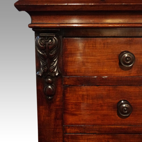 Victorian mahogany Wellington chest corbel