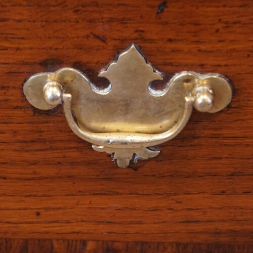 Georgian cabriole dresser base 2m plate handle