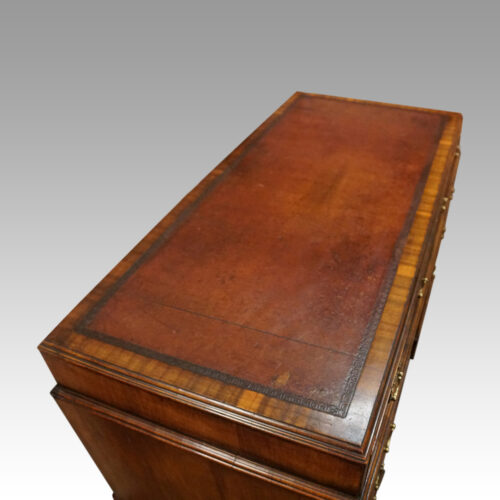 Walnut Georgian style pedestal desk top