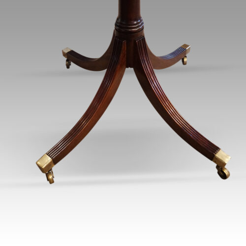 Oval mahogany Regency style dining table base