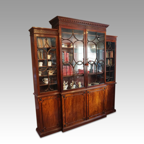 George III mahogany breakfront bookcase