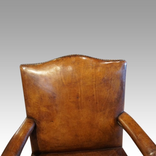 Pair of mahogany Gainsborough chairs back