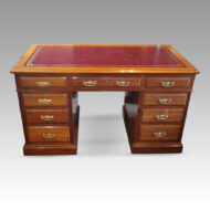 Edwardian walnut Maple & co pedestal desk