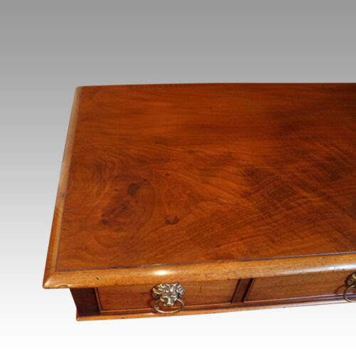 William IV mahogany end support table top detail