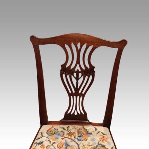 Set of 12 Georgian mahogany dining chairs back