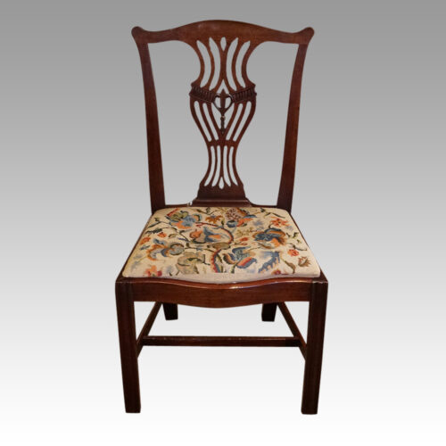 Set of 12 Georgian mahogany dining chairs side chair