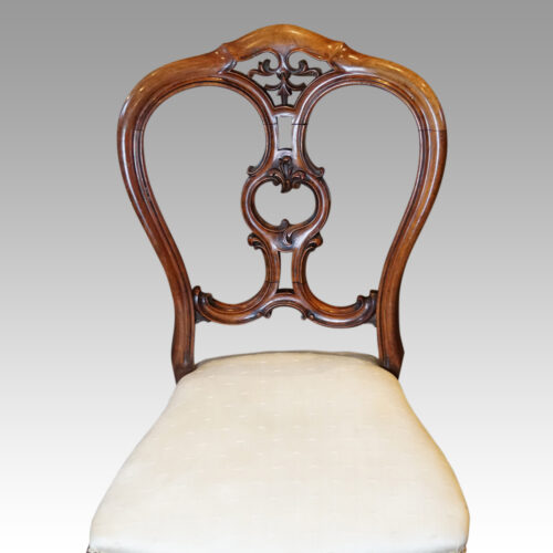 Set of 8 Victorian dining chairs carved back