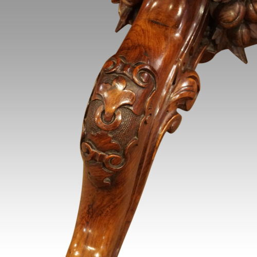 Victorian shaped walnut loo table carved knee
