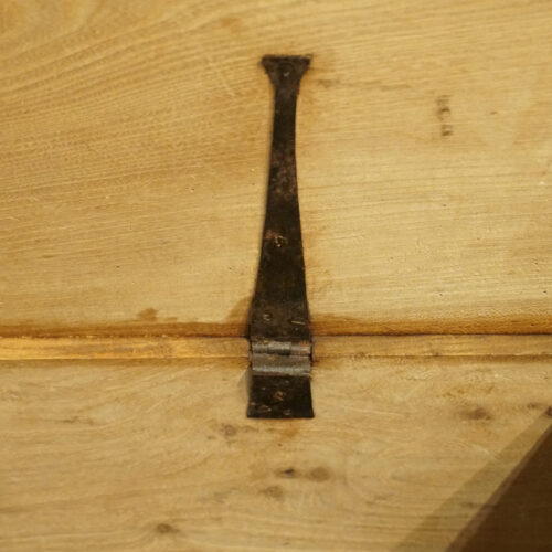 Antique Elm blanket box hinge