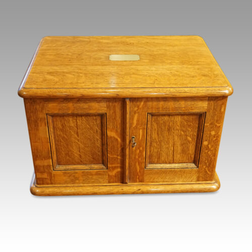 Victorian oak collectors cabinet