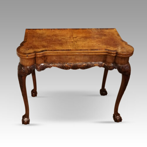 Georgian style walnut tea table