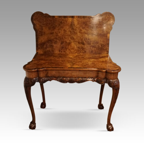 Georgian style walnut tea table top open