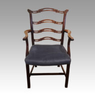 Set of 8 Hepplewhite style ladderback dining chairs armchair