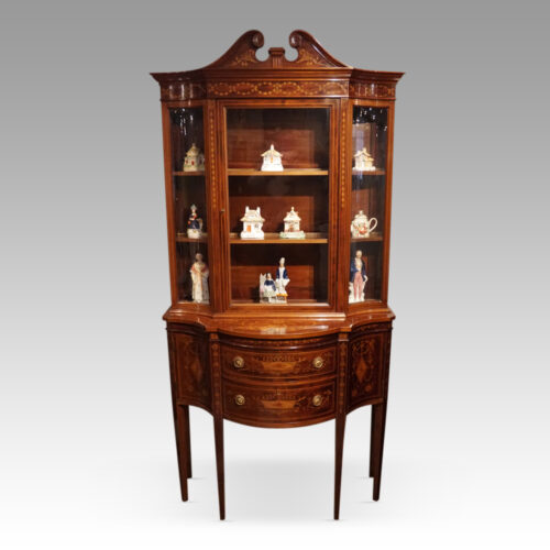 Edwardian Maple & co display cabinet