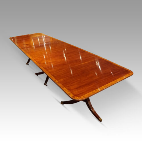 George V mahogany triple pillar dining table top