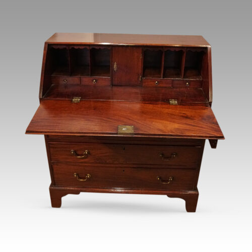 Georgian mahogany small bureau fall open