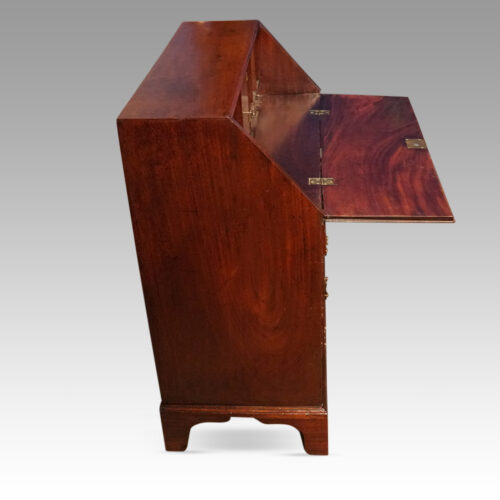 Georgian mahogany small bureau side