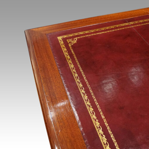 Edwardian mahogany pedestal desk tooling