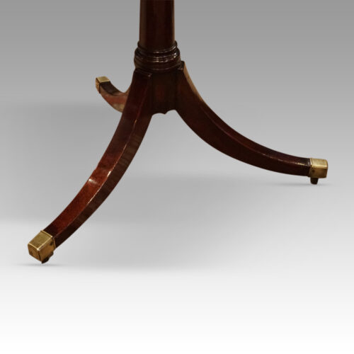 George V mahogany 3 pillar dining table end pedestal