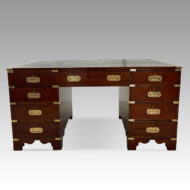 Military campaign desk