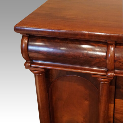 Victorian mahogany 4 door sideboard end drawer