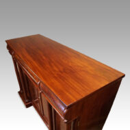 Victorian mahogany 4 door sideboard top