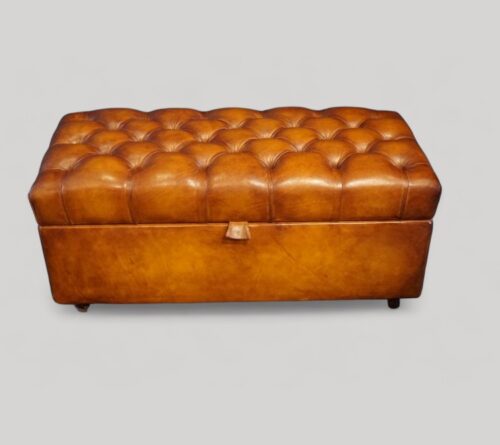 Victorian buttoned leather ottoman