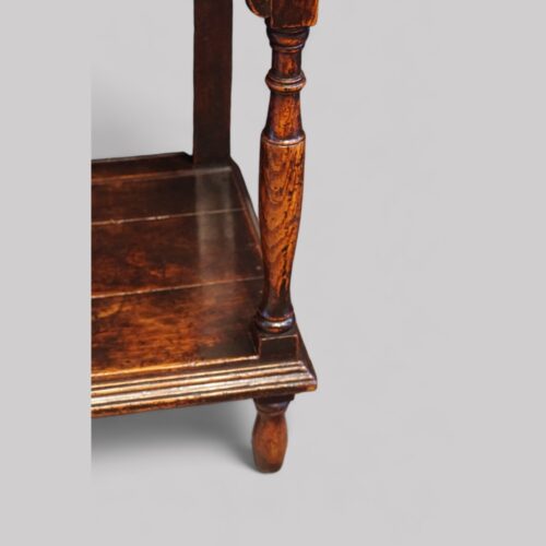 Antique oak dresser with pot board front leg