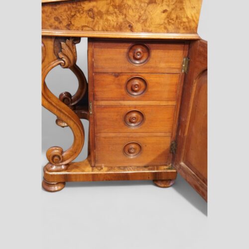 Victorian walnut Davenport desk drawers