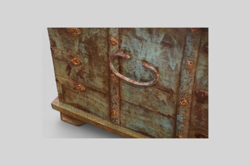 Antique decorated teak trunk carrying handle