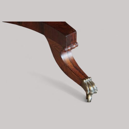 Regency rosewood breakfast table castor detail
