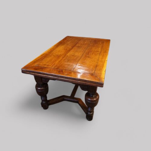 Antique oak draw leaf refectory dining table top detail