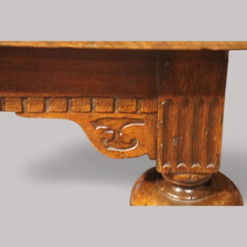 Antique oak draw leaf refectory dining table top of leg